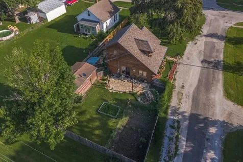 403 West Owsley Street Chenoa IL 61726