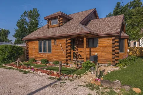 403 West Owsley Street Chenoa IL 61726