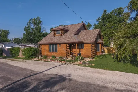 403 West Owsley Street Chenoa IL 61726