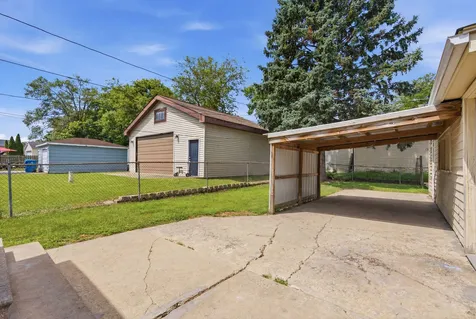 1219 Gates Street Aurora IL 60505