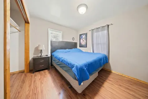 1219 Gates Street Aurora IL 60505
