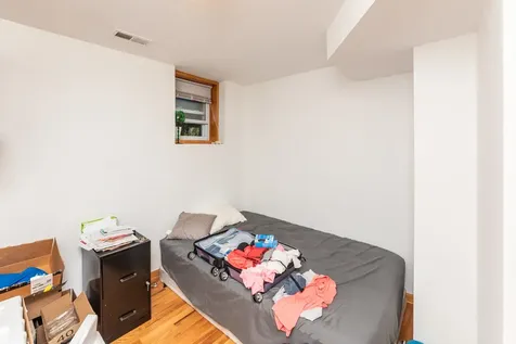 1533 West Leland Avenue Chicago IL 60640