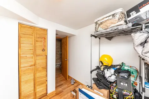 1533 West Leland Avenue Chicago IL 60640