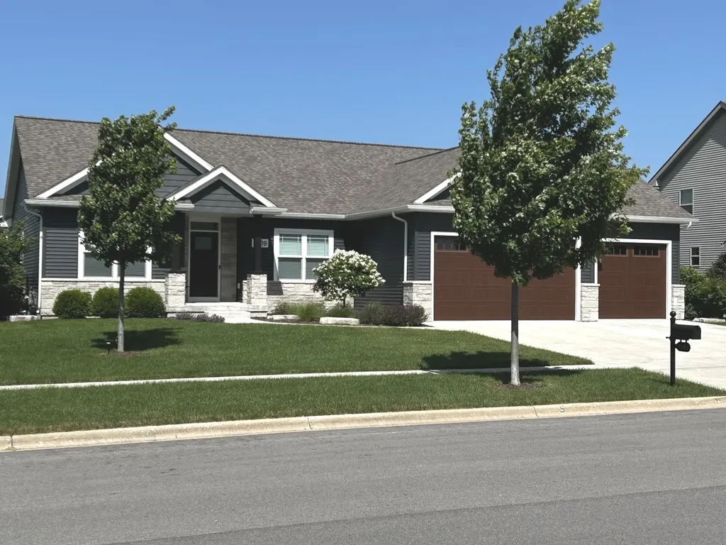 1909 Constitution Street Sycamore IL 60178