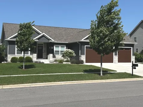 1909 Constitution Street Sycamore IL 60178