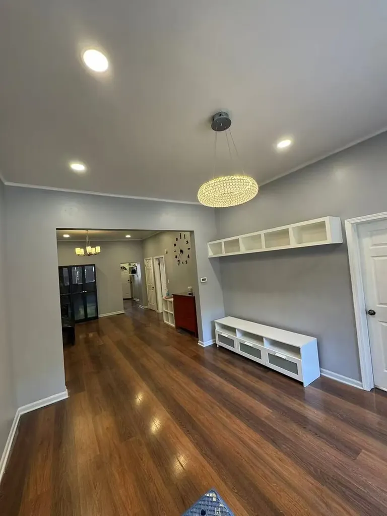 3538 South Honore Street Chicago IL 60609