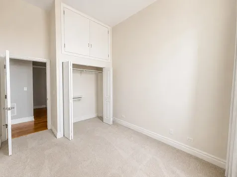 1470 West Carmen Avenue Chicago IL 60640
