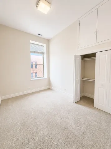 1470 West Carmen Avenue Chicago IL 60640