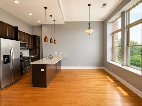 1470 West Carmen Avenue Chicago IL 60640