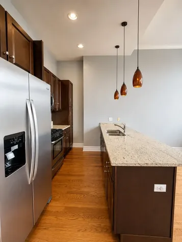 1470 West Carmen Avenue Chicago IL 60640