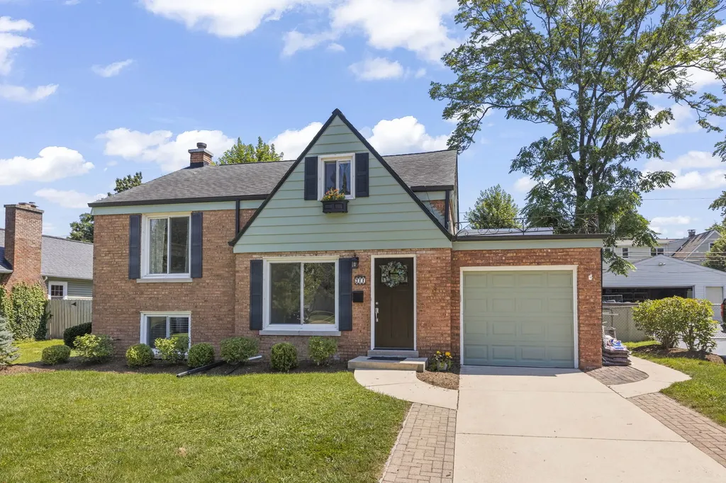 311 2ND Street Downers Grove IL 60515