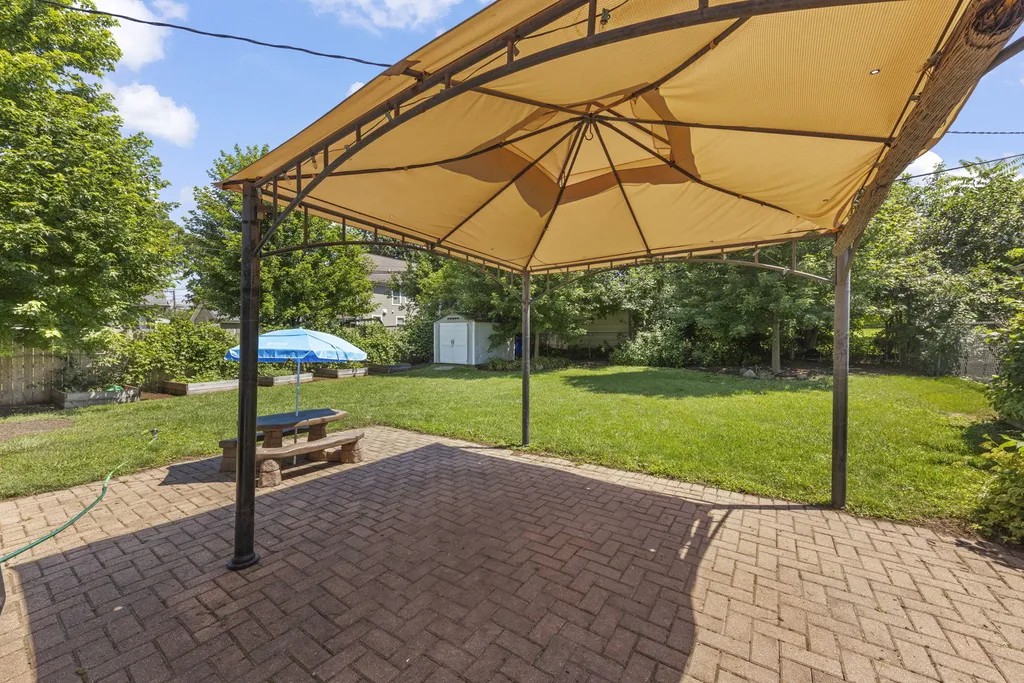311 2ND Street Downers Grove IL 60515