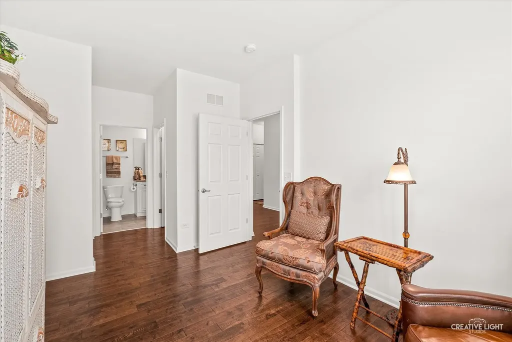 3923 Chesapeake Lane Naperville IL 60564