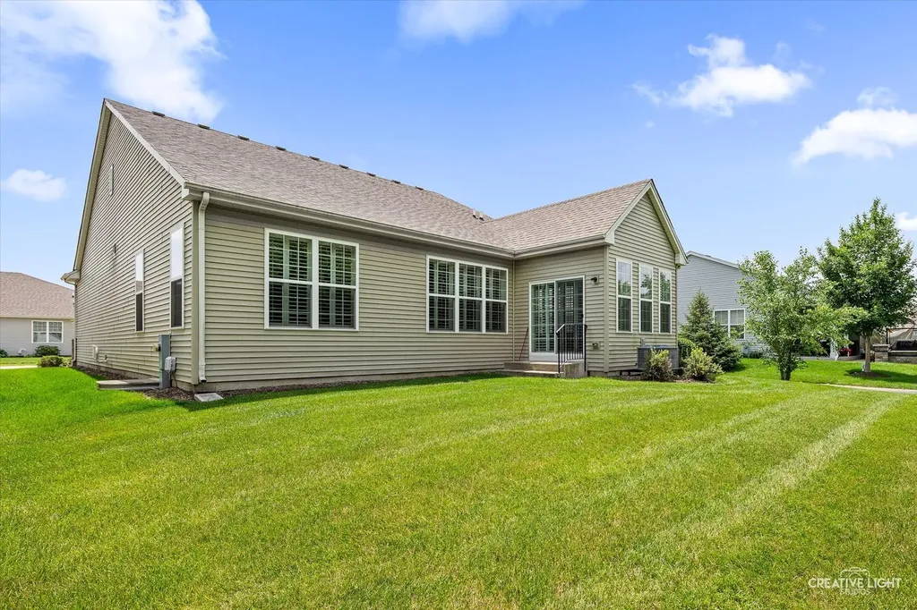 3923 Chesapeake Lane Naperville IL 60564