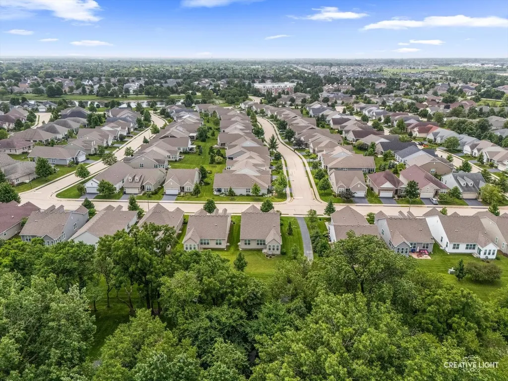 3923 Chesapeake Lane Naperville IL 60564