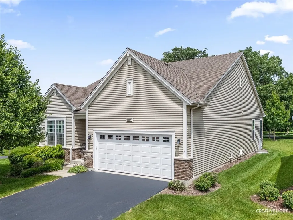 3923 Chesapeake Lane Naperville IL 60564