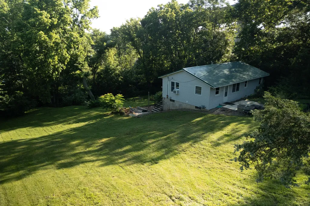 421 East Il State Route 351 Oglesby IL 61348
