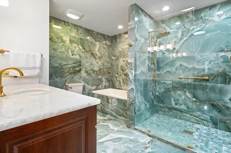 142 Elizabeth Court Wood Dale IL 60191