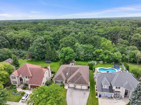 142 Elizabeth Court Wood Dale IL 60191