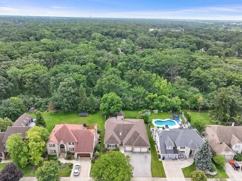 142 Elizabeth Court Wood Dale IL 60191