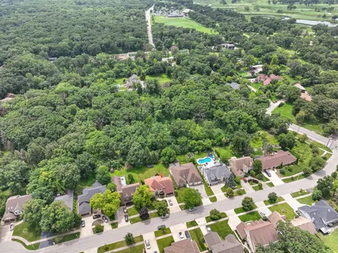 142 Elizabeth Court Wood Dale IL 60191