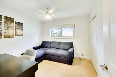301 Lance Drive Des Plaines IL 60016