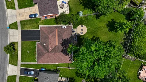 301 Lance Drive Des Plaines IL 60016