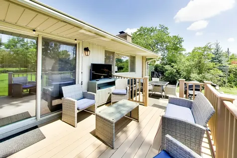 301 Lance Drive Des Plaines IL 60016