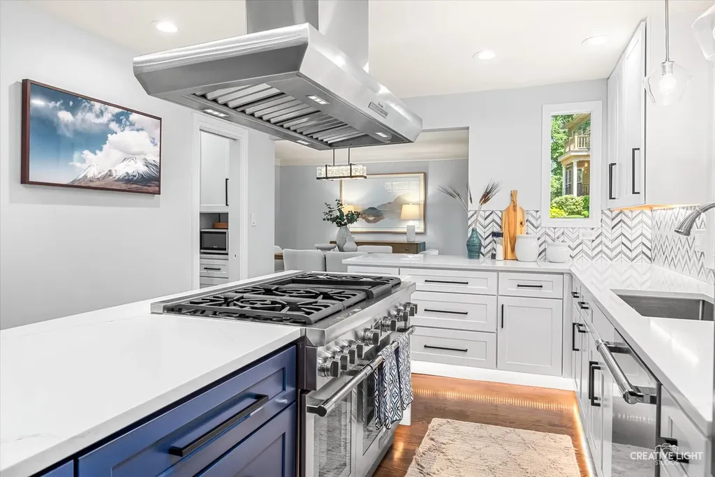 641 Lake Road Glen Ellyn IL 60137