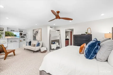 641 Lake Road Glen Ellyn IL 60137