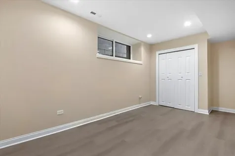 1635 North Ashland Avenue Chicago IL 60622