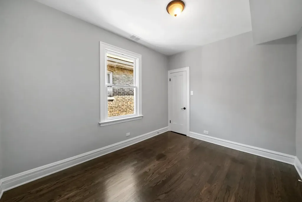 4730 South Komensky Avenue Chicago IL 60632