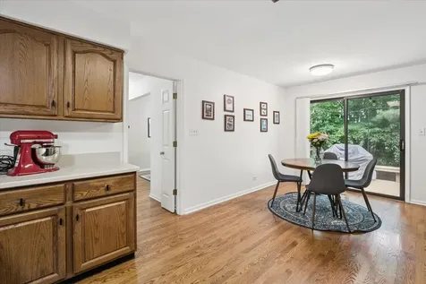 213 Ascot Court Lake Bluff IL 60044