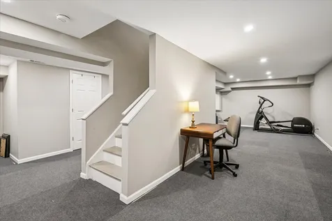 213 Ascot Court Lake Bluff IL 60044