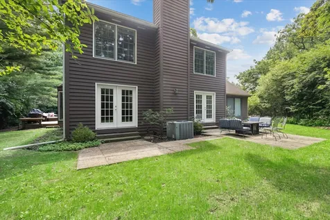 213 Ascot Court Lake Bluff IL 60044