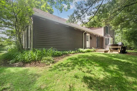 213 Ascot Court Lake Bluff IL 60044