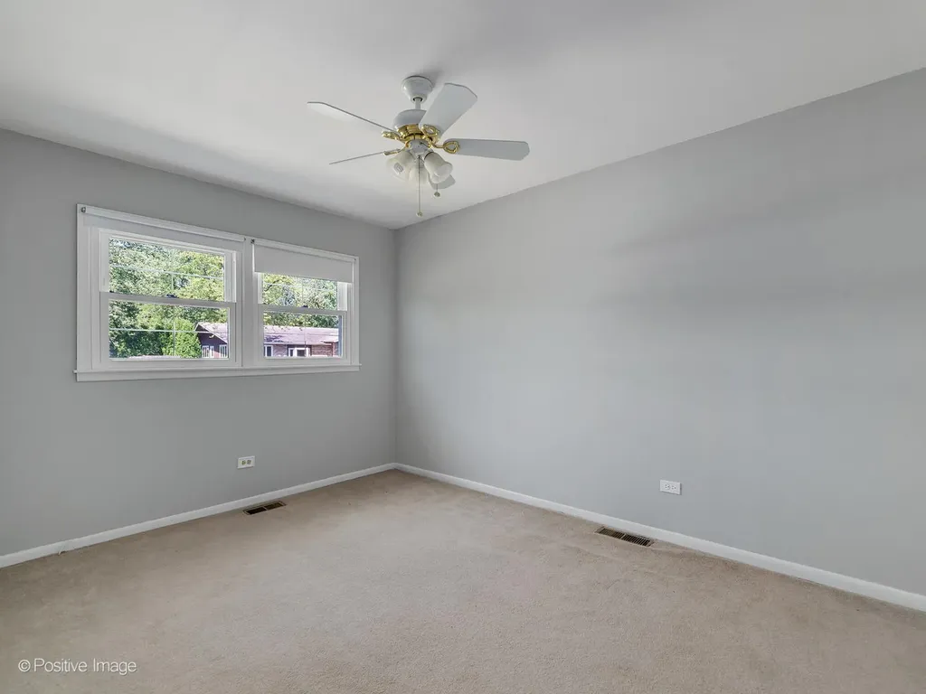 5735 Virginia Avenue Clarendon Hills IL 60514