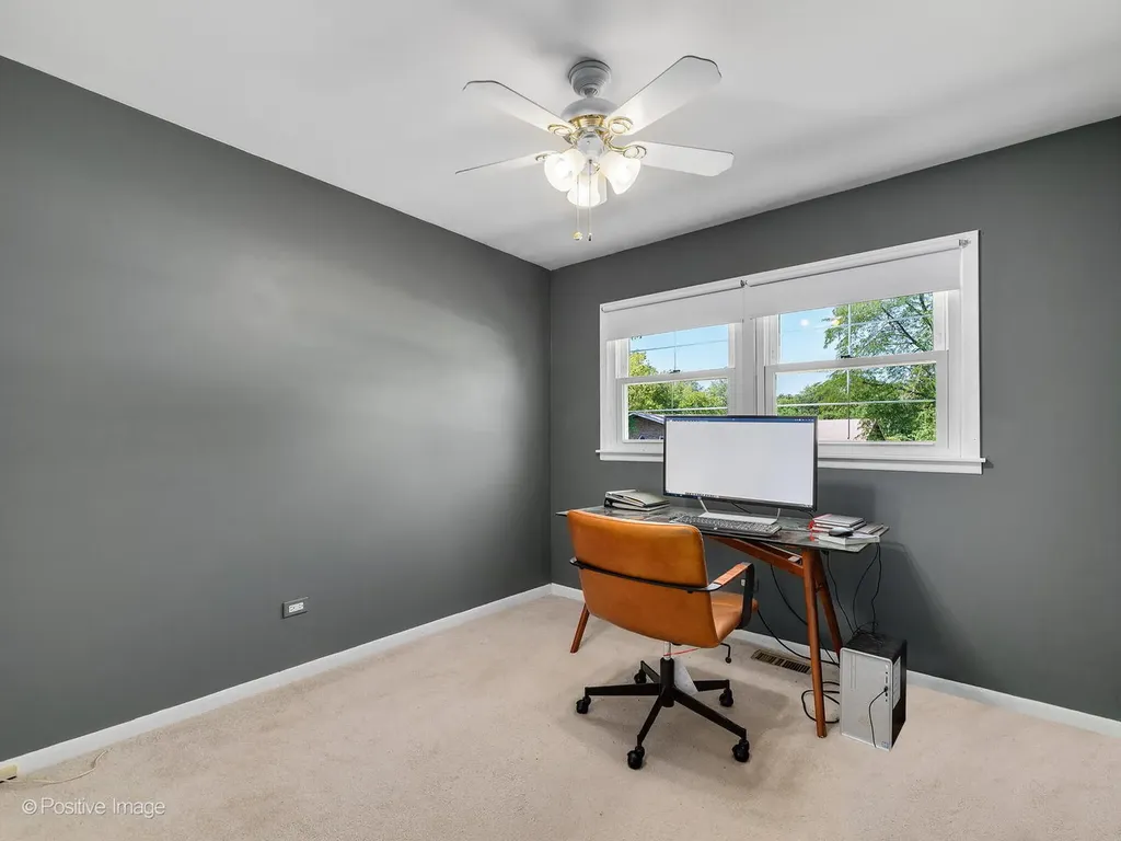 5735 Virginia Avenue Clarendon Hills IL 60514