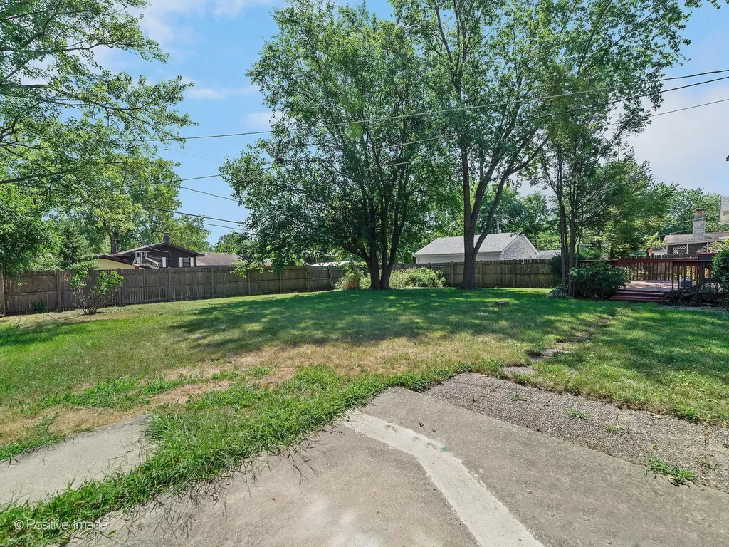 5735 Virginia Avenue Clarendon Hills IL 60514