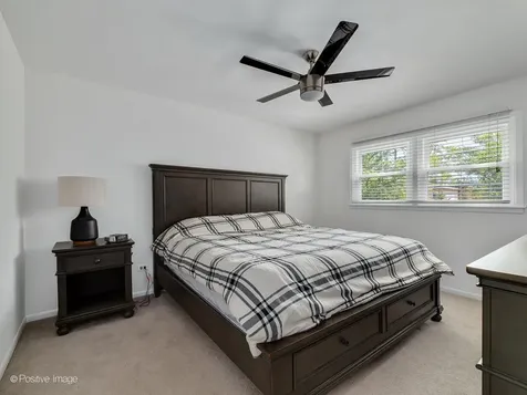 5735 Virginia Avenue Clarendon Hills IL 60514