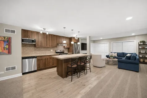 1542 Bluestem Lane Glenview IL 60026