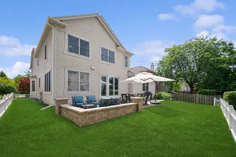 1542 Bluestem Lane Glenview IL 60026