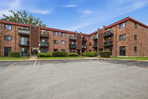 1791 West Algonquin Road Mount Prospect IL 60056
