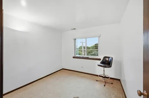 1791 West Algonquin Road Mount Prospect IL 60056