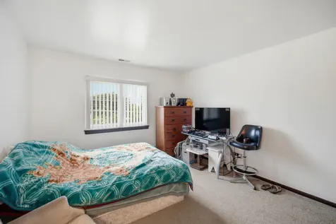 1791 West Algonquin Road Mount Prospect IL 60056