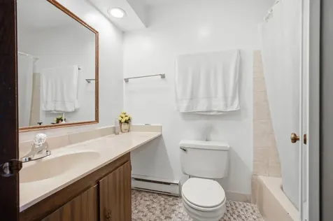 1791 West Algonquin Road Mount Prospect IL 60056