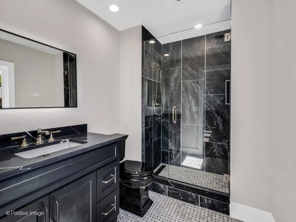 1411 Hawthorne Lane Hinsdale IL 60521