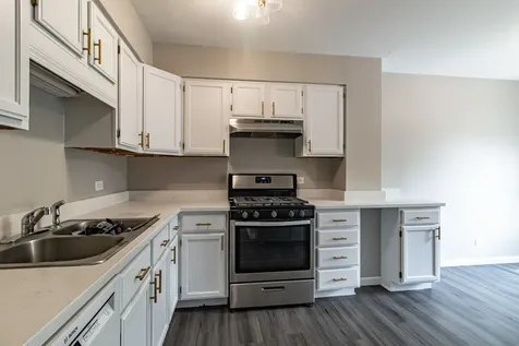 4239 Continental Drive Waukegan IL 60087