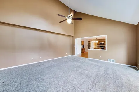 840 Napa Lane Aurora IL 60502