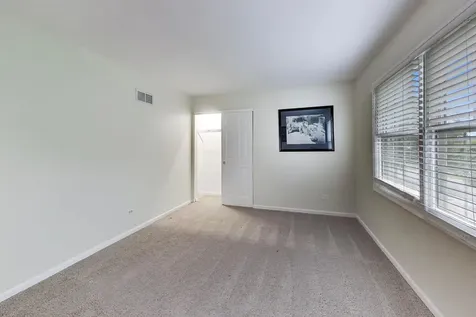 840 Napa Lane Aurora IL 60502